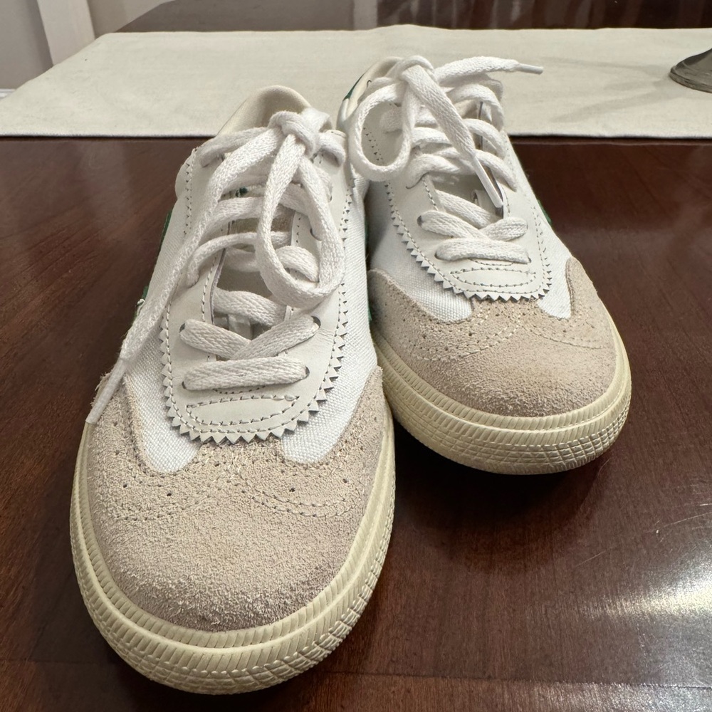 Veja White and Green Sneakers - Picture 4 of 4